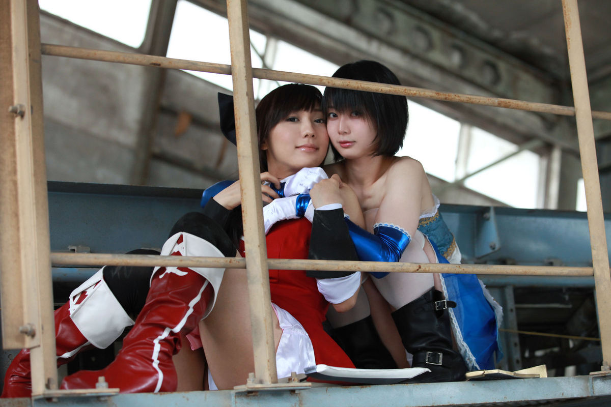 (C80) (コスプレ)   Sayaka and Kyoko  CosPlay制服诱惑套图
